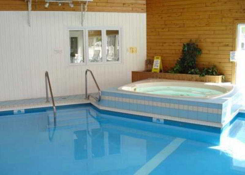 Rodeway Inn Grand Falls Buitenkant foto